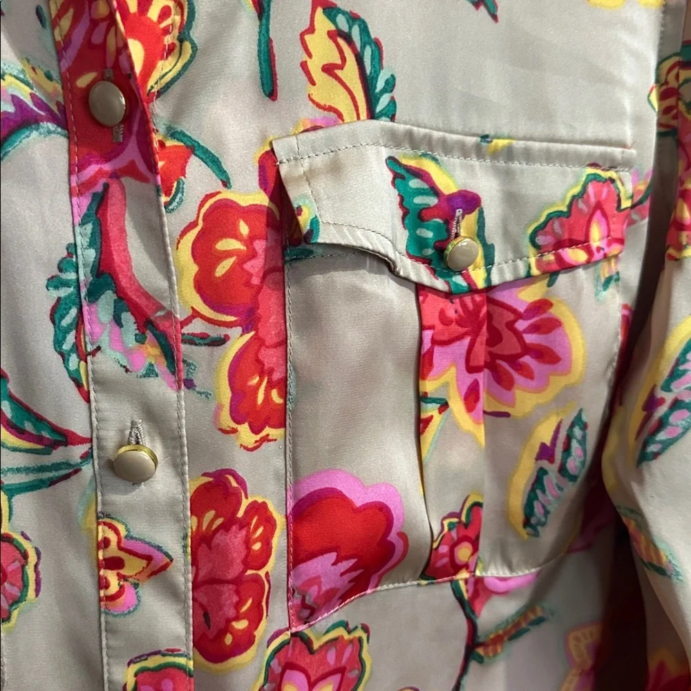 Jones New York woman camel Floral silky Blouse - Picture 4 of 8